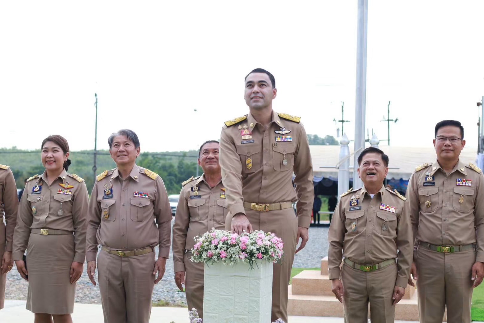พช.จันทบุรี ร่วมพิธีเปิดที่ว่าการอำเภอแก่งหางแมวหลังใหม่ มุ่งยกระดับการให้บริการประชาชนสู่ One Stop Service